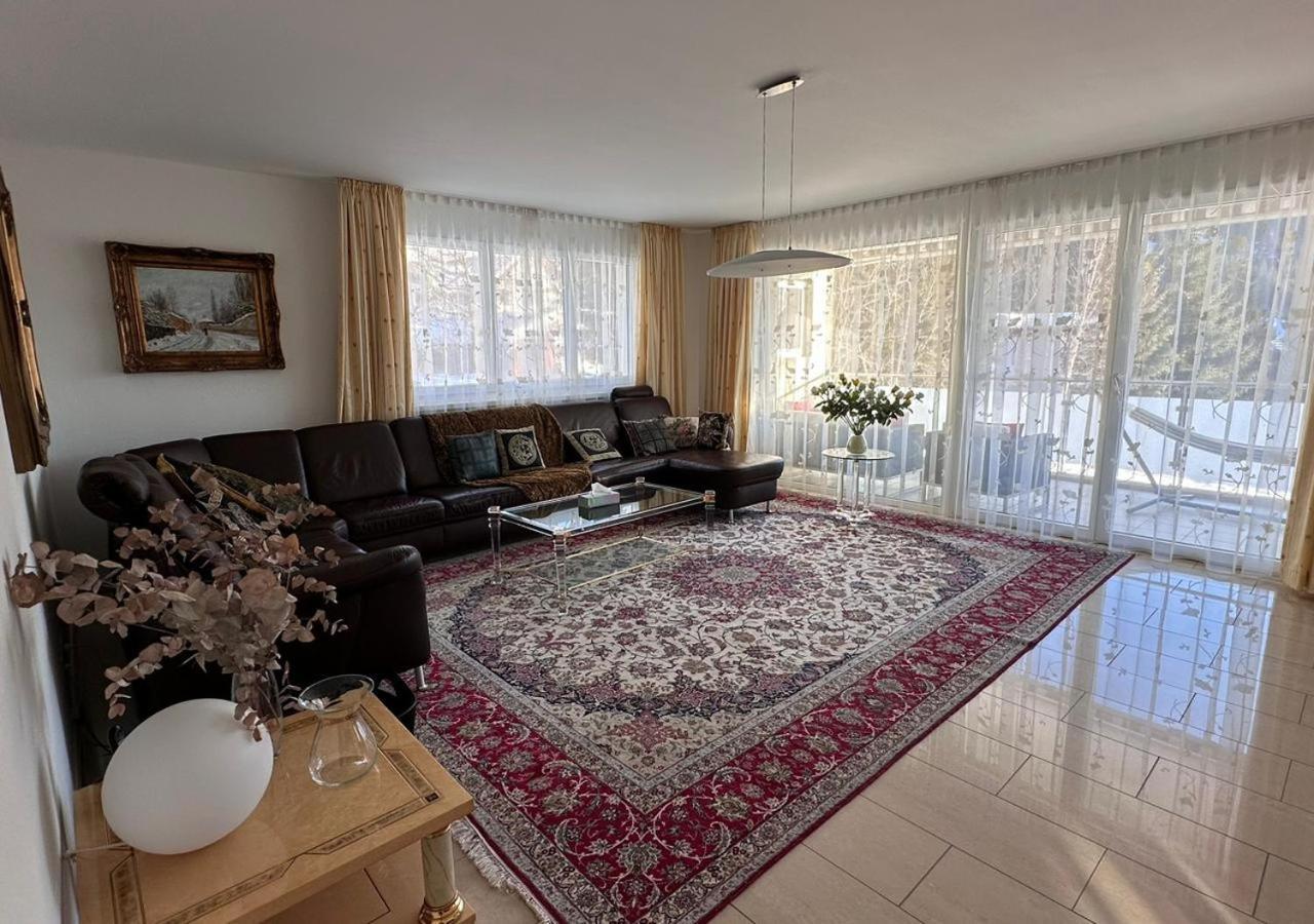 Appartement Piz Alpina Grosse, Moderne Mit Bergsicht